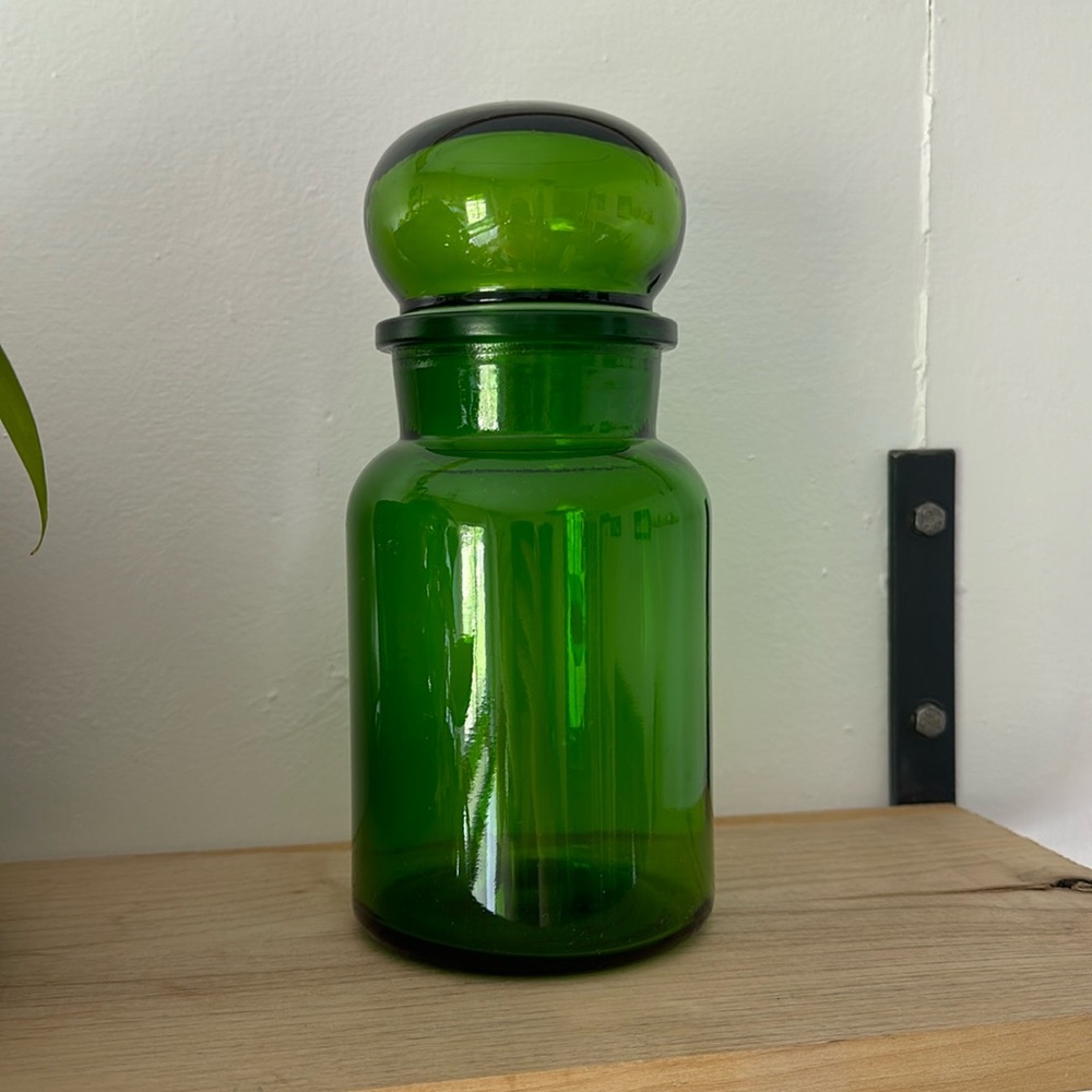 Vintage Mushroom Top green Jar Made in Belgium from the 1960 9 inches tall